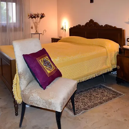 Alice Bed & Breakfast